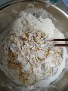 Make Onion ham pumpkin roll step 2