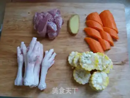 Make Chicken foot skinny corn soup step 2