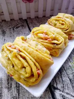 Make Onion ham pumpkin roll step 12