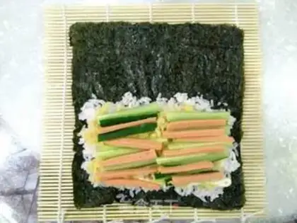 Make Simple sushi step 5