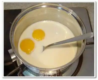 Make Cream and eggs step 2