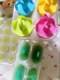 Make Green Bean Ice Flowers step 7