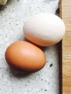 Make Autumn steamed eggs step 1