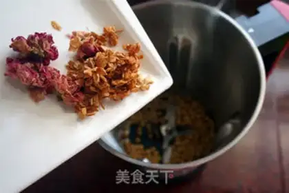 Make Rose jasmine soy step 1