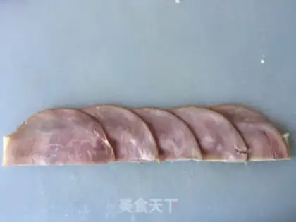 Make Rose ham roll step 2