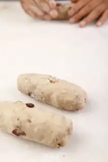 Make Japanese groceries and nut bread step 6