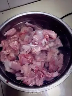 Make Red rabbit and potatoes step 0
