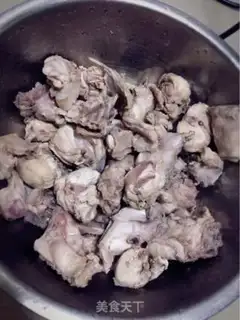 Make Red rabbit and potatoes step 2