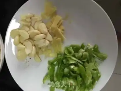 Make Tiger-skinned quail egg chicken step 1