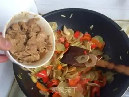 Make Paprika beef step 19