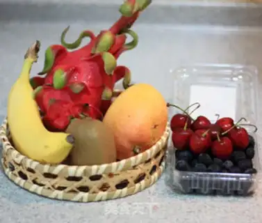 Make Fresh fruit moose step 3
