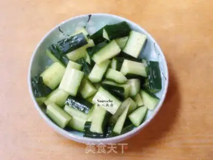 Make Cucumber salad step 1