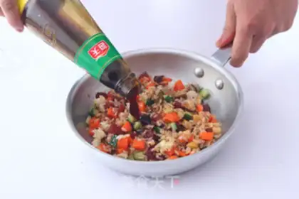 Make Pelican fried rice step 2