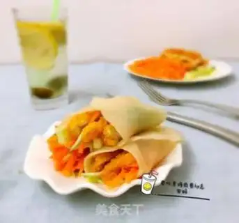 Make Old Beijing chicken roll step 10