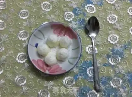 Make Coconut milk ice step 3