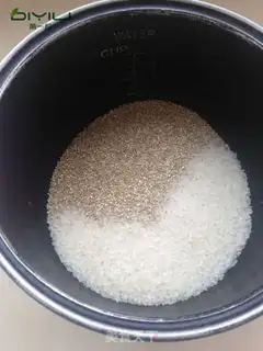 Make quinoa rice step 1