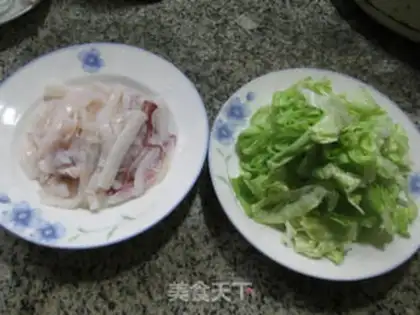 Make Squid and cabbage step 0