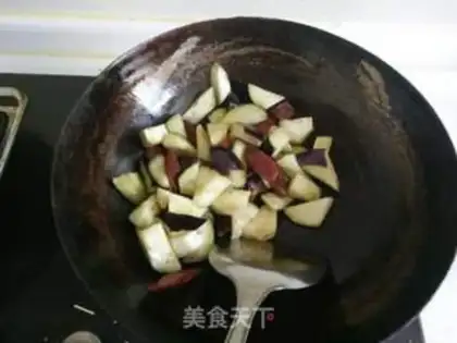 Make Weenie eggplant fans step 4