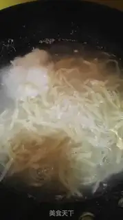 Make Shrimp hand noodles step 6