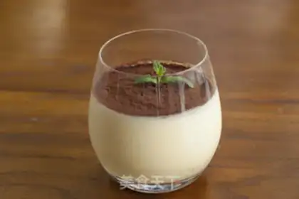 Make Tiramisu step 16