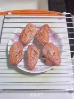 Make Chicken wings in New Orleans step 3