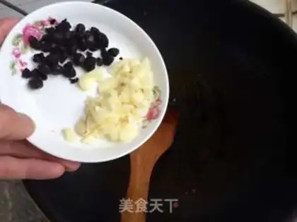 Make Fried bean silk step 8