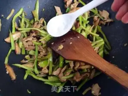 Make Pepper mushroom meat step 13
