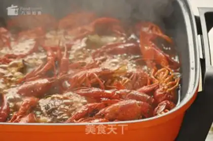 Make Spicy lobster step 7