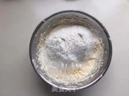 Make A pound cake of clot nuts step 5