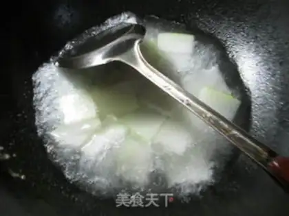 Make Squirt eggs to cook a melon step 5