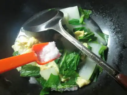 Make Squirt eggs to cook a melon step 8