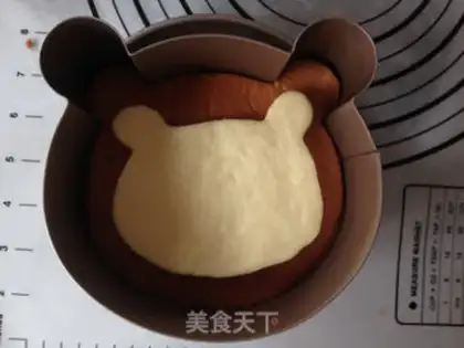 Make Cake and bear bread step 11