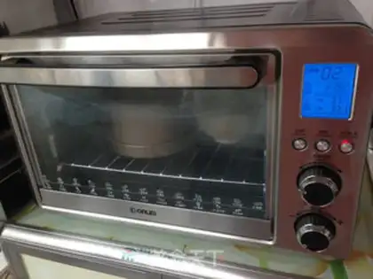 Make Cake and bear bread step 14