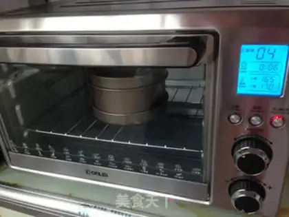 Make Cake and bear bread step 15