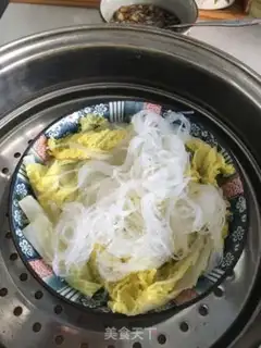 Make Garlic fan dolls step 7