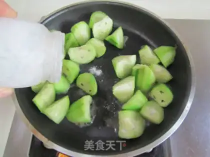 Make Eggs and silk step 6