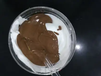 Make Chocolate naked cake step 8