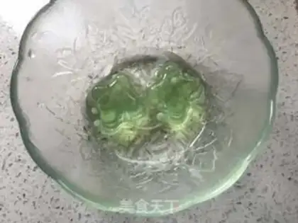 Make Sakura with tea mousse step 13