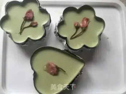 Make Sakura with tea mousse step 16