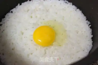 Make Beef egg fried rice step 1