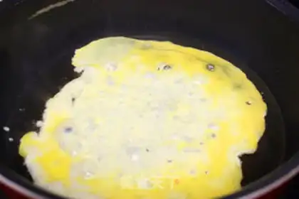 Make Beef egg fried rice step 3