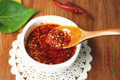 Make Homemade pepper oil step 6
