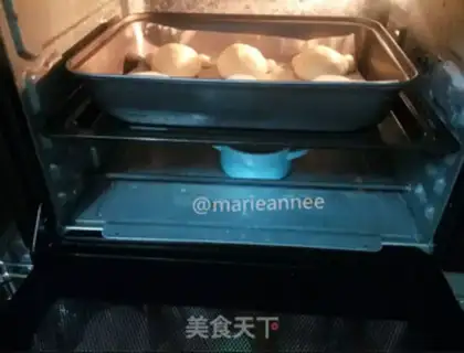Make Bear bread step 19