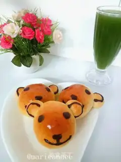 Make Bear bread step 24
