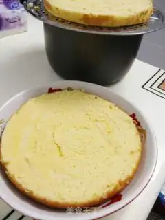 Make Caramel cake step 33