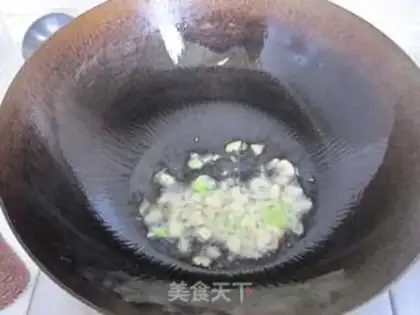 Make Garlic pastry step 1
