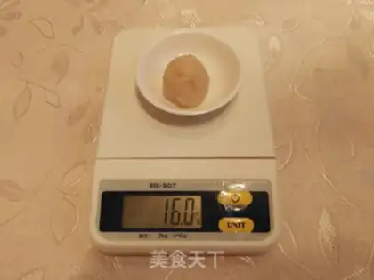 Make Gold coconut ball step 8