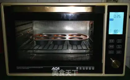 Make The cranberry cotton cake step 14