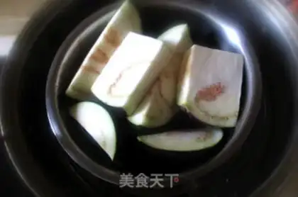 Make The cold hand tore the eggplant step 1