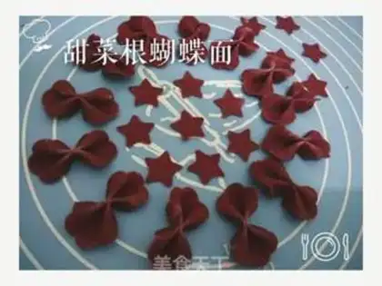 Make Butterfly noodles step 2